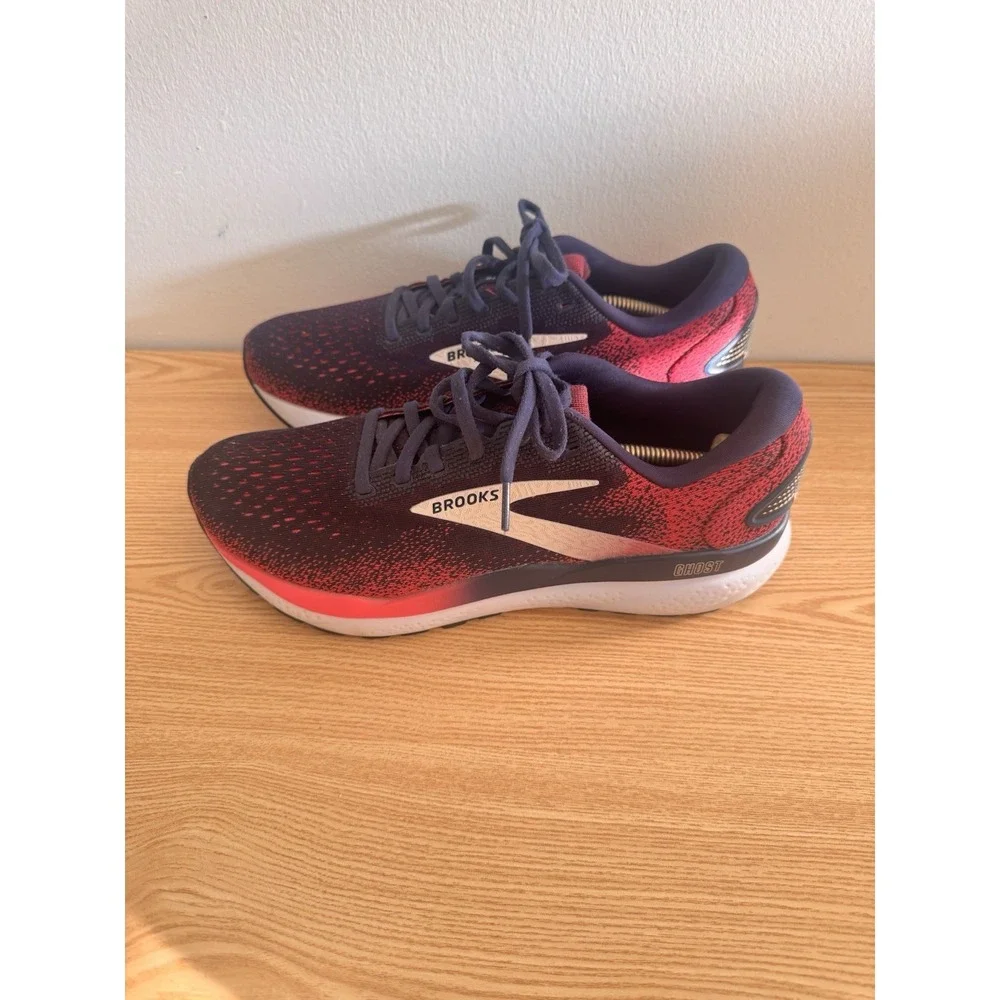 Brooks Women's Sz 10.5 2A Ghost 16 Peacoat Raspberry Apricot Running‎ Shoes